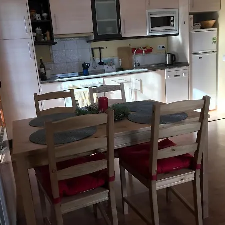 アパート Benasque Valley